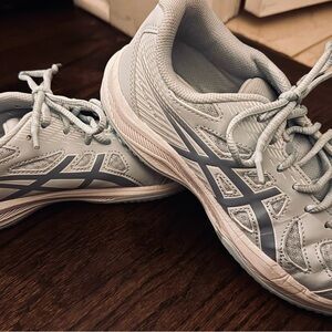 Women’s Volleyball Court Shoes